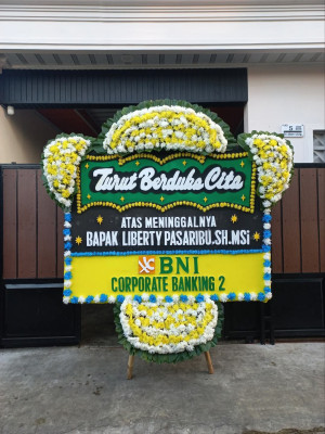 Papan Bunga Duka di Nanusa